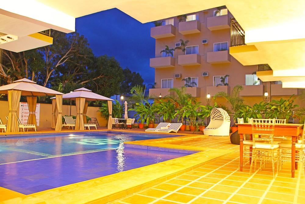 Sierra Hotel Dumaguete City Exterior foto