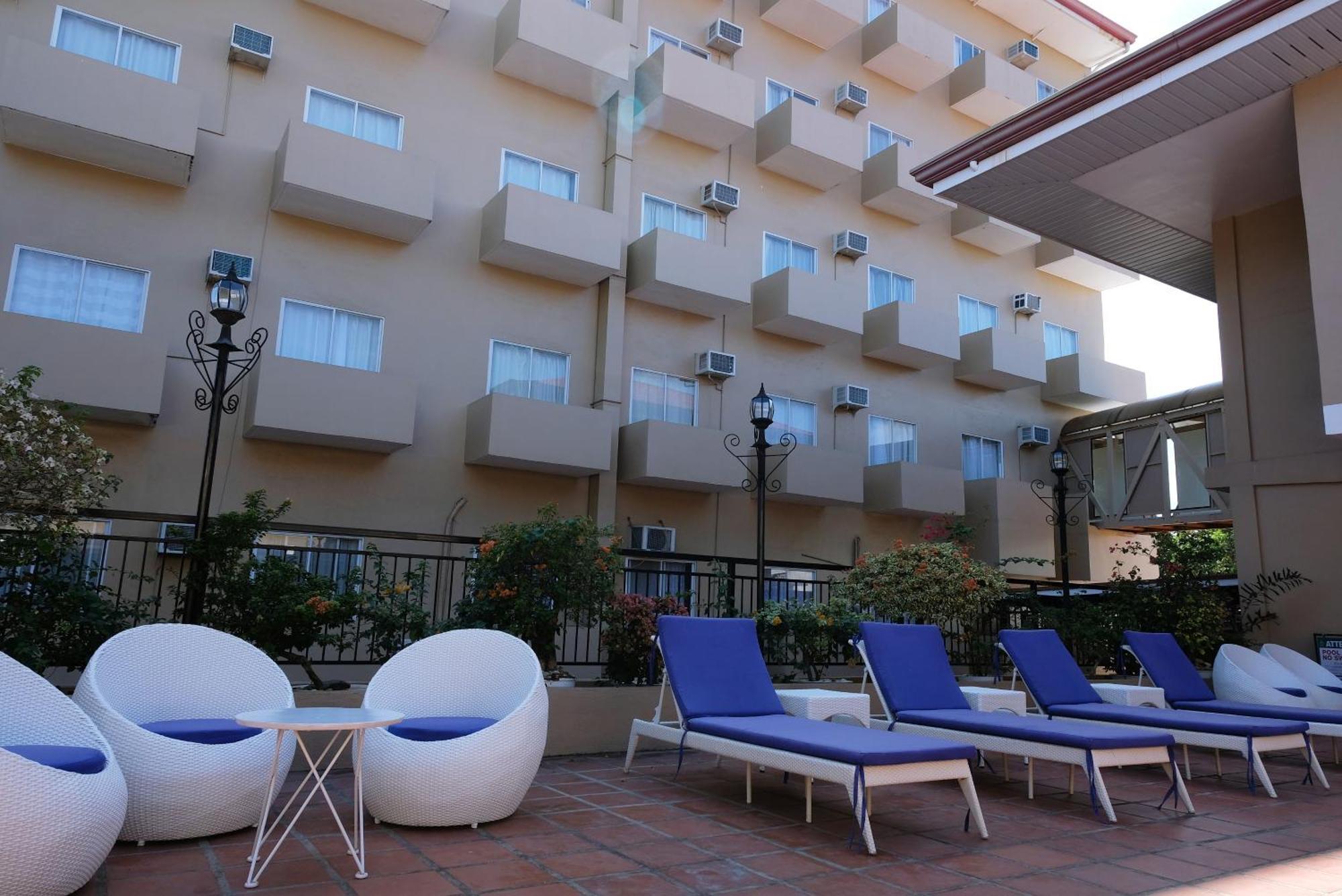 Sierra Hotel Dumaguete City Exterior foto