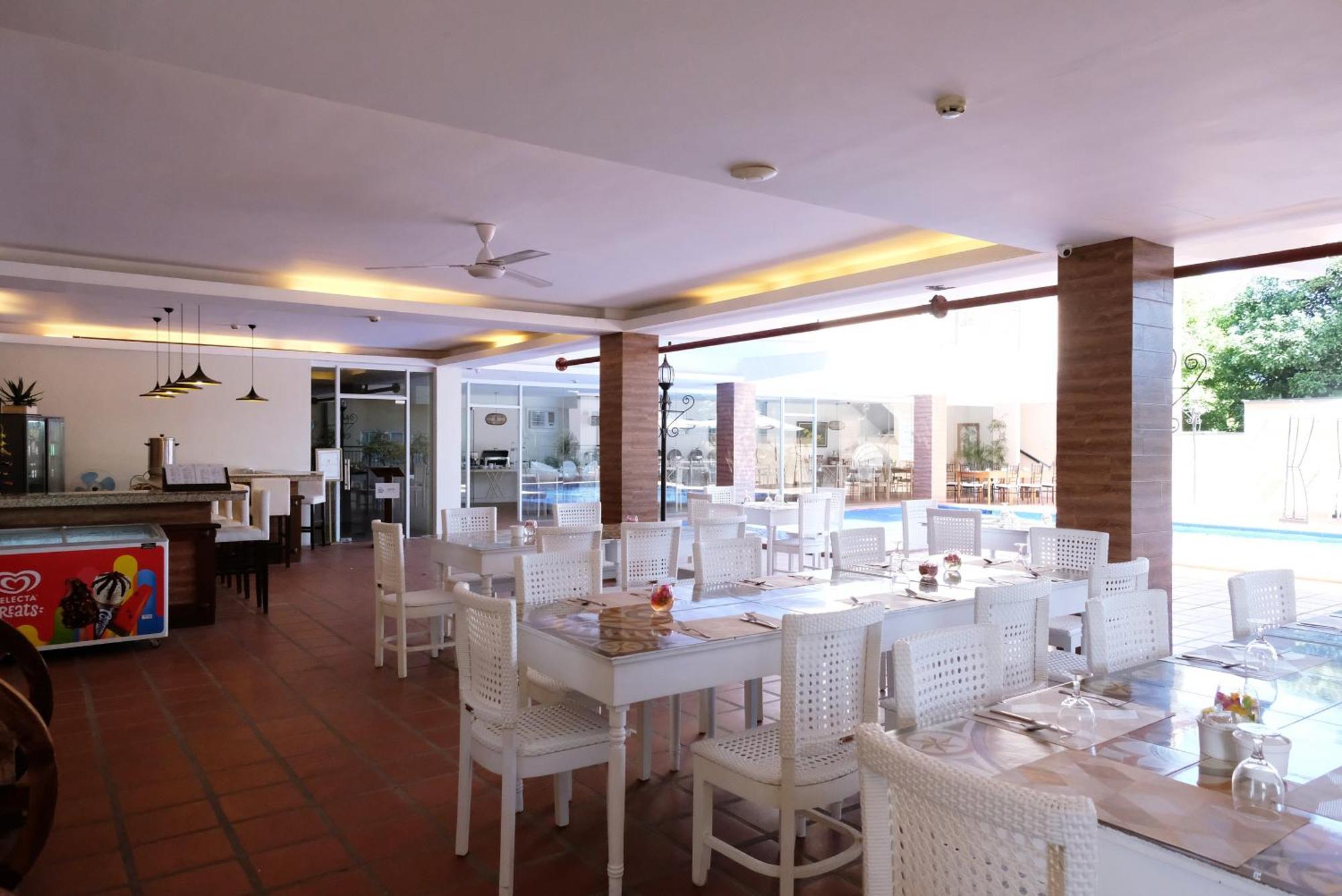 Sierra Hotel Dumaguete City Exterior foto